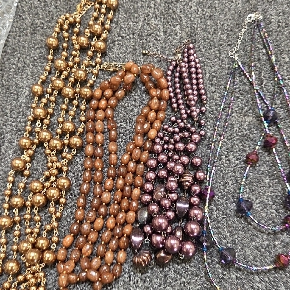 5 Unbranded Multi-Strand Beaded Necklace - Red and Brown Options - Picture 4 of 11